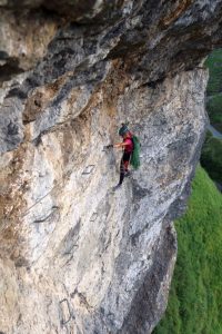Flanqueos - Vía Ferrata La Concha - San Roque de Riomiera - RocJumper