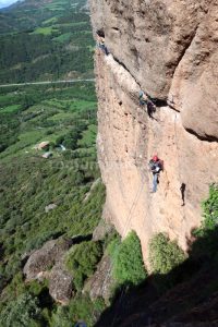 Tramo 4 Puente Nepalí - Vía Ferrata Roca Foradada - Llimiana - RocJumper
