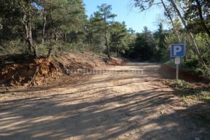 Parking Superior - Barranco del Fornocal - Colungo - RocJumper