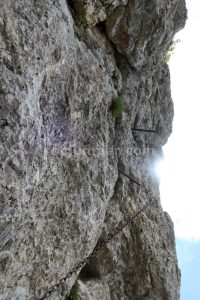 Subida y flanqueo - Vía Ferrata Peña Karria - Arroyo de San Zadornil - RocJumper