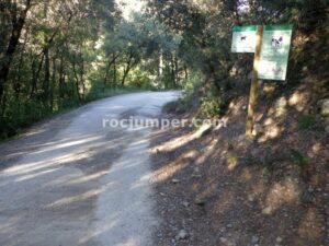 Aproximación - Barranc de Sant Aniol - Sadernes - RocJumper