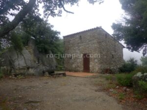 Caseta de Cazadores - Salt de Fitó - El Portús - RocJumper