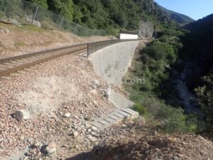 Vías de Tren - Barranco Las Buitreras - El Colmenar - RocJumper