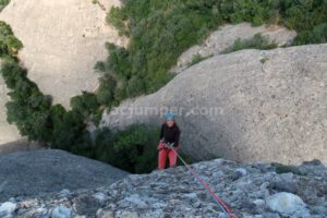 Rápel - Vía del Cabra - Panxa del Bisbe - Montserrat - RocJumper