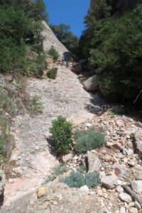Canal - Vía del Cabra - Panxa del Bisbe - Montserrat - RocJumper