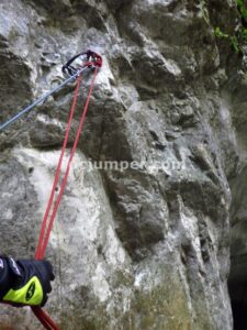 R4 - Barranc de Sant Aniol - Sadernes - RocJumper
