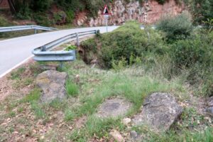 Carretera - Torrent de la Rovira - Barrancs Els Sots Feréstecs de Montmany - Montmany-Figaró - RocJumper