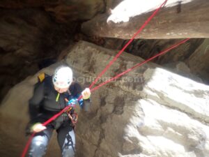 r3 - Barranco Las Buitreras - El Colmenar - RocJumper