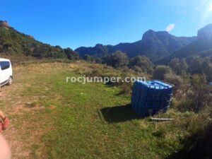 Parking - Barranc del Bosc de Serradell - RocJumper