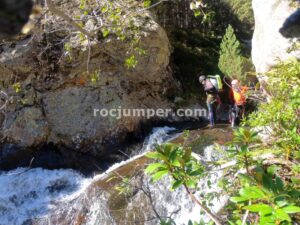 R4 - Barranc de Riqüerna Superior - Capdella - RocJumper