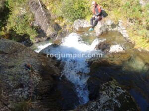 R6 - Barranc de Riqüerna Superior - Capdella - RocJumper