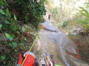 R6 - Torrrent de les Cavorques Integral - Sant Privat d'en Bas - RocJumper