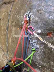R8 - Torrrent de les Cavorques Integral - Sant Privat d'en Bas - RocJumper