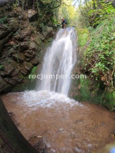R2 - Torrent de la Freixe - Sant Martí d'Ogassa - RocJumper