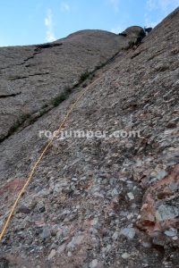 R5 - Descenso Paret de l'Aeri - Montserrat - RocJumper