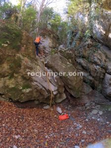 R6 - Torrent de Coll de Pal - Estrets de Can Boix - Sant Martí de Surroca - RocJumper