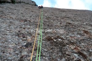 R6 - Descenso Paret de l'Aeri - Montserrat - RocJumper