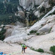 042 Descenso Pared Aeri Montserrat Rocjumper