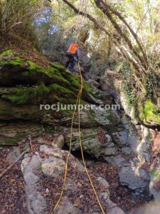 R7 - Torrent de Coll de Pal - Estrets de Can Boix - Sant Martí de Surroca - RocJumper