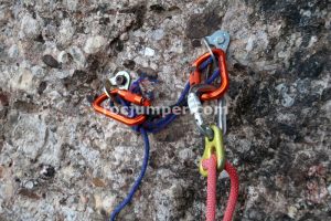 R8 - Descenso Paret de l'Aeri - Montserrat - RocJumper