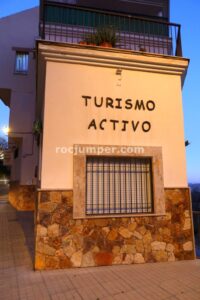 Oficina de Tierraventura - Vía Ferrata La Mocha - La Iruela - RocJumper