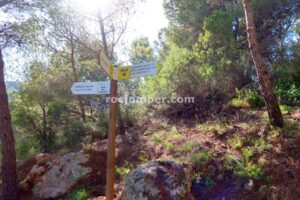 Palo indicador - Vía Ferrata Pas de Cabres - Tavernes de la Valldigna - RocJumper