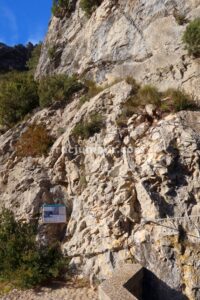 Tramo 1 - Vertical - Vía Ferrata Refogons - Campo - RocJumper