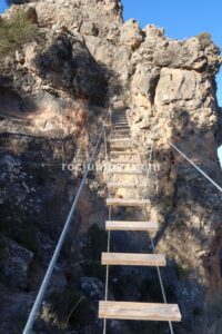 Escalera al cielo - Vía Ferrata Letur - RocJumper