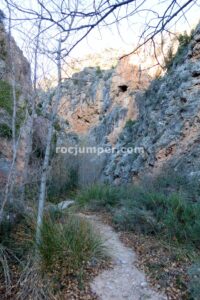 Llegando - Camino Equipado Barranco del Tranco K1 (Villel, Teruel) - RocJumper