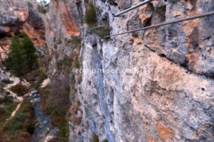 Flanqueo - Vía Ferrata Zarzalar - Nerpio - RocJumper