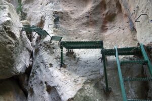 Peldaños - Camino Equipado Barranco del Tranco K1 (Villel, Teruel) - RocJumper