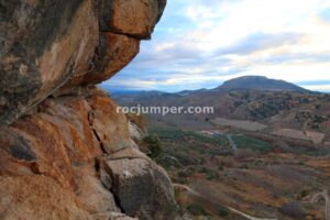 Flanqueo - Vía Ferrata Alicún de las Torres - Villanueva de las Torres - RocJumper