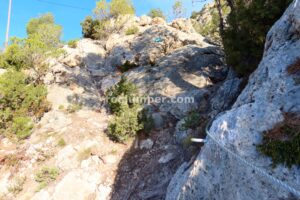 Escape - Vía Ferrata El Remedio - Chelva - RocJumper