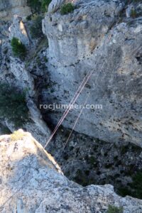Tramo K3 - Descenso - Vía Ferrata Yeste o Monte Ardal - RocJumper