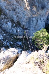 Tramo 2 Puente Tibetano - Vía Ferrata Cueva Mona - Linares de Mora - RocJumper