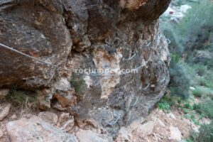 Variante K2 - Flanqueo y Descenso - Vía Ferrata Los Picarzos - Aýna - RocJumper