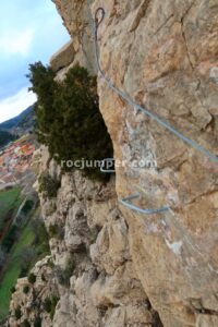 Flanqueo y Vertical - Tramo 1 - Vía Ferrata La Bárbara - Montalbán - RocJumper