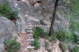 Variante K2 - Puente de Troncos - Vía Ferrata Los Picarzos - Aýna - RocJumper