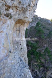 Tramo K3 - Flanqueo - Vía Ferrata Yeste o Monte Ardal - RocJumper