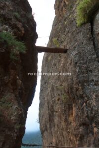 Variante K4 - Inicio - Vía Ferrata Los Picarzos - Aýna - RocJumper
