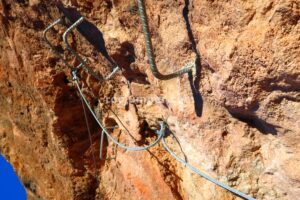 Flanqueo - Vía Ferrata La Araña - Sierra Güejar - RocJumper