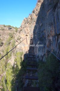 Puente Colgante - Camping La Escalada - Marxuquera - RocJumper