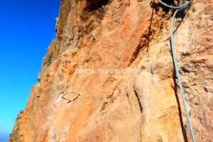 Flanqueo - Vía Ferrata La Araña - Sierra Güejar - RocJumper