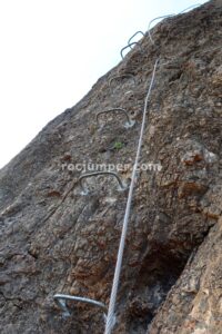 Variante K4 - Vertical - Vía Ferrata Los Picarzos - Aýna - RocJumper