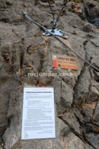 Tirolina - Vía Ferrata Zarzalar - Nerpio - RocJumper
