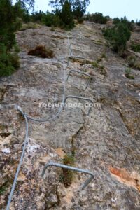 Placa Tumbada - Tramo 2 - Vía Ferrata La Bárbara - Montalbán - RocJumper