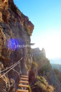 Vertical - Vía Ferrata La Araña - Sierra Güejar - RocJumper