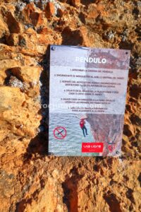 Cartel Péndulo - Vía Ferrata La Araña - Sierra Güejar - RocJumper