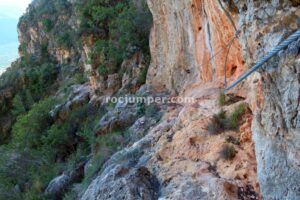 Flanqueos - Vía Ferrata Pas de Cabres - Tavernes de la Valldigna - RocJumper