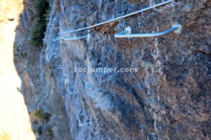 Variante K4 - Flanqueo - Vía Ferrata La Araña - Sierra Güejar - RocJumper